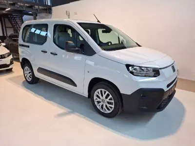 Nuova Fiat Doblò 102 CV (75 kW) 2026 Bianco Monovolume