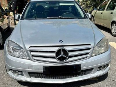 Mercedes C200