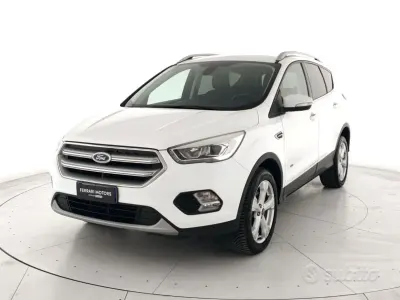 Usata Ford Kuga Titanium S 150 CV (110 kW) 2018 Bianco SUV