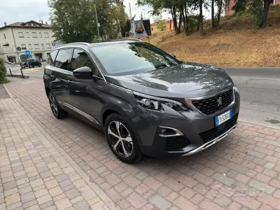 Usata Peugeot 5008 131 CV (96 kW) 2018 Grigio SUV