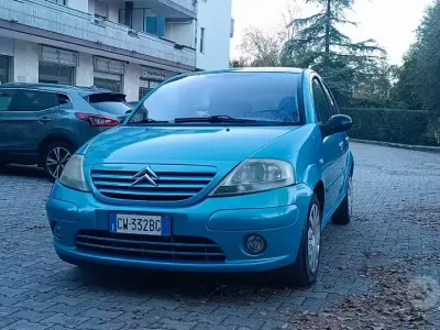 Usata Citroën C3 Exclusive 68 CV (50 kW) 2005 Bluazzurro Berlina