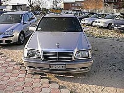 Usata Mercedes C250 150 CV (110 kW) 1998 Argento Station wagon