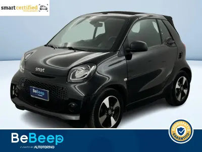 Usata Smart ForTwo Electric Drive Passion 59 kW (81 CV) 2023 Bianco pastello Cabrio