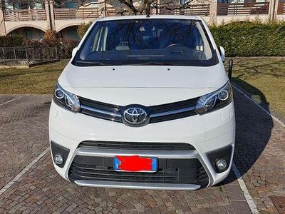 Usata Toyota Proace Verso Luxury 179 CV (131 kW) 2019 Bianco Station wagon