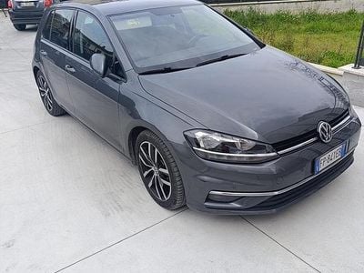 Usata VW Golf VII 115 CV (84 kW) 2018 Grigio Berlina