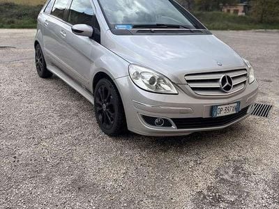 Usata Mercedes B180 109 CV (80 kW) 2007 Monovolume