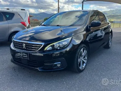Usata Peugeot 308 Allure 131 CV (96 kW) 2018 Nero Berlina
