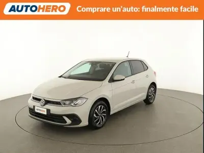 Usata VW Polo Life 95 CV (69 kW) 2023 Beige Utilitaria