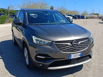 Usata Opel Grandland X Ultimate 131 CV (96 kW) 2022 Grigio SUV