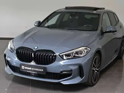 Usata BMW 118 Shadowline 136 CV (100 kW) 2024 Grigio Utilitaria
