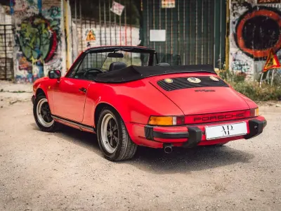 Usata Porsche 911SC 204 CV (150 kW) 1983 Rosso Cabrio