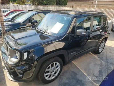 Używany Jeep Renegade Limited 130 KM (95 kW) 2021 Czarny SUV