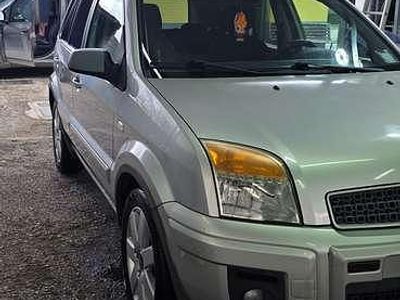 Usata Ford Fusion 68 CV (50 kW) 2008 Argento Monovolume
