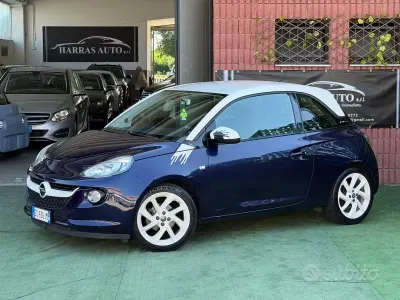 Usata Opel Adam Glam 69 CV (50 kW) 2013 Other Utilitaria