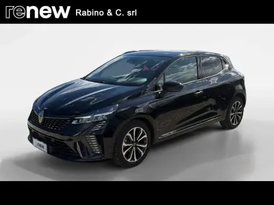 Begagnad Renault Clio V Techno 91 HK (66 kW) 2025 Svart Sedan