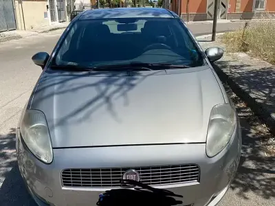 Usata Fiat Grande Punto 77 CV (56 kW) 2009 Utilitaria