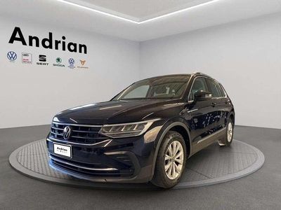 Usata VW Tiguan Life 150 CV (110 kW) 2022 Nero SUV