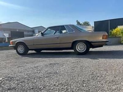 Usata Mercedes SLC280 185 CV (136 kW) 1980 Oro Coupé
