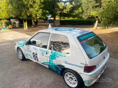 Usata Peugeot 106 98 CV (72 kW) 1994 Utilitaria