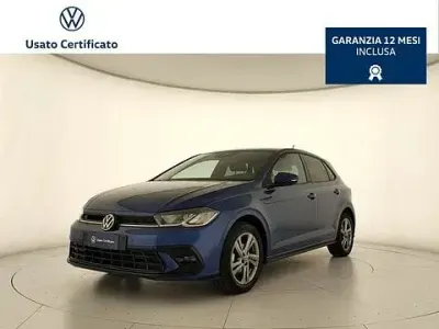 Usata VW Polo R-line 95 CV (69 kW) 2023 Blu Utilitaria