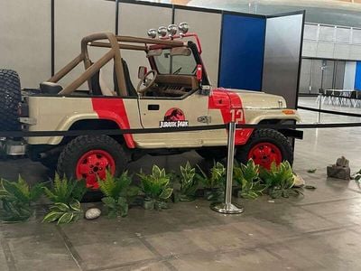 Usata Jeep Wrangler 80 CV (58 kW) 1987 Beige SUV