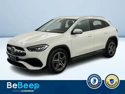 Usata Mercedes GLA200 Premium 150 CV (110 kW) 2021 Bianco pastello SUV