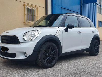 usata Mini Countryman F60 - 2015