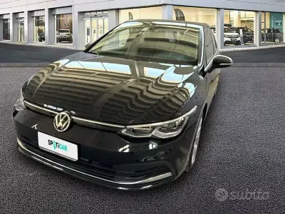 Usata VW Golf VIII Style 131 CV (96 kW) 2020 Nero Berlina
