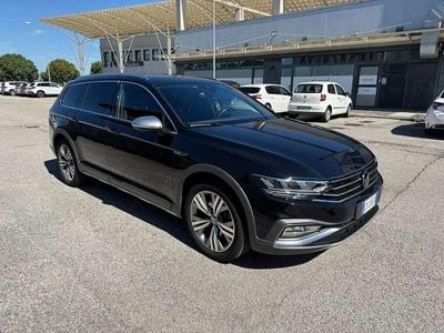 VW Passat Alltrack