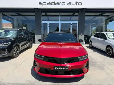 Usata Opel Astra S 131 CV (96 kW) 2023 Rosso Utilitaria