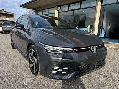 Usata VW Golf GTI 265 CV (194 kW) 2024 Uranogrey Berlina