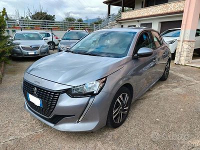 Usata Peugeot 208 Allure 100 CV (73 kW) 2020 Grigio Utilitaria