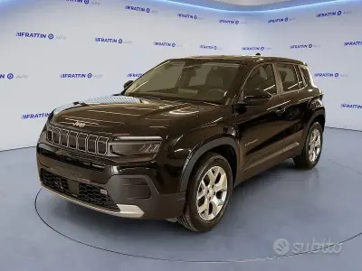 Usata Jeep Avenger Altitude 101 CV (74 kW) 2024 Nero SUV