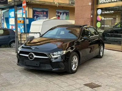 Usata Mercedes A200 Premium 150 CV (110 kW) 2020 Nero Berlina