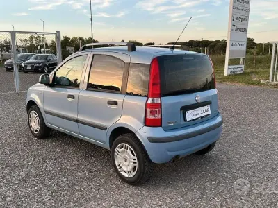 Gebraucht Fiat Panda Dynamic 60 PS (44 kW) 2010 Blau Kleinwagen