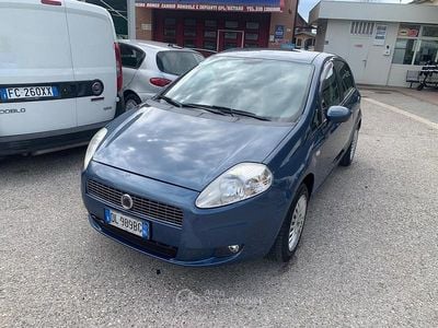 Usata Fiat Grande Punto 77 CV (56 kW) 2007 Blu Utilitaria