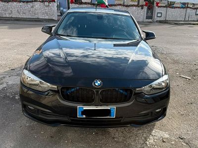 Usata BMW 320 Advantage 190 CV (139 kW) 2017 Nero Station wagon