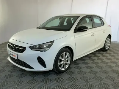 Używany Opel Corsa Edition 101 KM (74 kW) 2021 Biały Hatchback