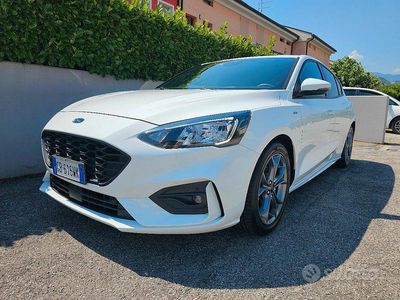 Bianco Usata 2020 Ford Focus ST-Line Berlina | 16.600 € (Buon prezzo)
