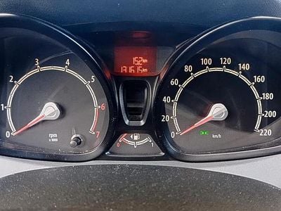 Usata Ford Fiesta Titanium 82 CV (60 kW) 2009 Nero Utilitaria