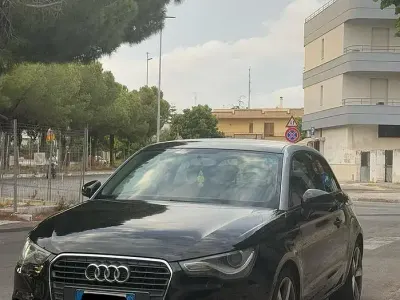 Usata Audi A1 90 CV (66 kW) 2011 Nero Utilitaria