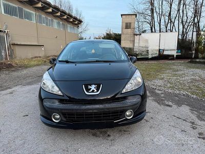 Usata Peugeot 207 70 CV (51 kW) 2008 Nero Berlina