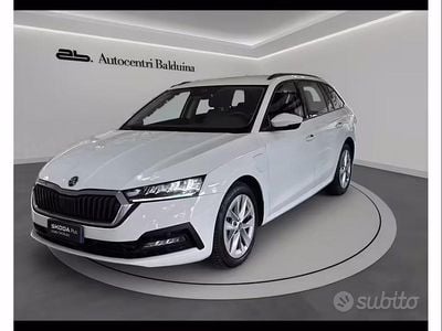 Usata Skoda Octavia Executive 205 CV (150 kW) 2023 Bianco Berlina