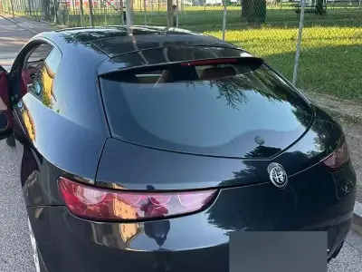 Usata Alfa Romeo Brera 200 CV (147 kW) 2007 Nero Coupé