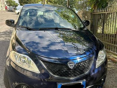 Usata Lancia Ypsilon 2021 Blu Utilitaria