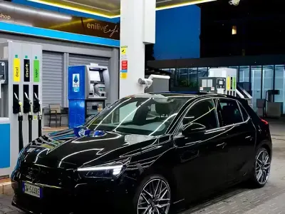 Usata Opel Corsa 101 CV (74 kW) 2025 Nero Utilitaria