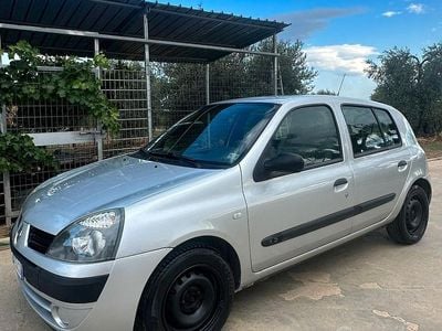 Renault Clio II