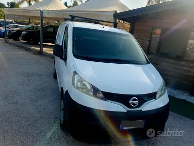 Usata Nissan NV200 110 CV (80 kW) 2012 Bianco Monovolume