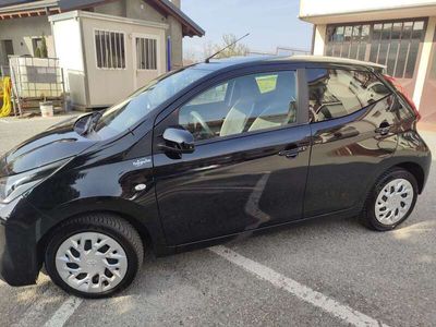 usata Toyota Aygo 5p 1.0 x-play m-mt 72cv