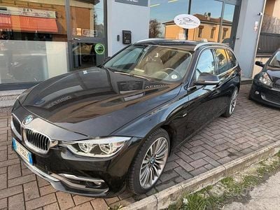 Usata BMW 320 Luxury Line 190 CV (139 kW) 2016 Nero Station wagon